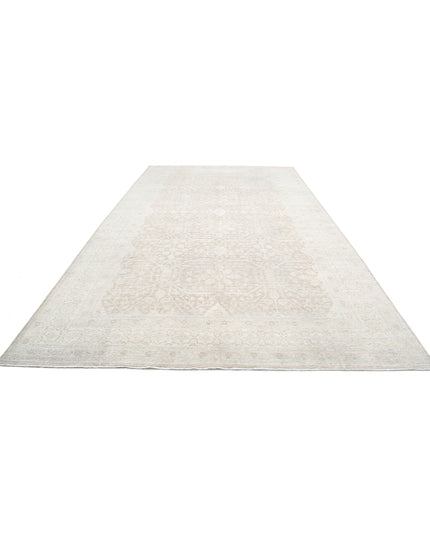 Serenity 8' 9" X 15' 7" Hand Knotted Wool Rug 8' 9" X 15' 7" (267 X 475) / Ivory / Wool