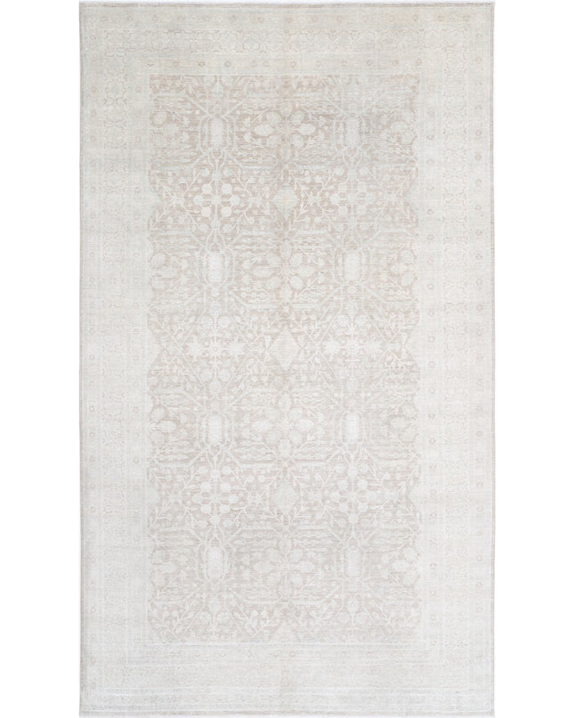 Serenity 8' 9" X 15' 7" Hand Knotted Wool Rug 8' 9" X 15' 7" (267 X 475) / Ivory / Wool