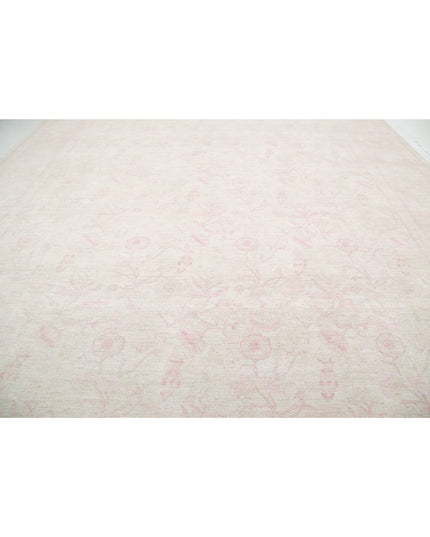 Serenity 13' 9" X 17' 7" Hand Knotted Wool Rug 13' 9" X 17' 7" (419 X 536) / Ivory / Wool