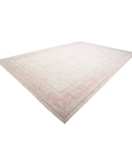 Serenity 13' 2" X 19' 7" Hand Knotted Wool Rug 13' 2" X 19' 7" (401 X 597) / Ivory / Wool