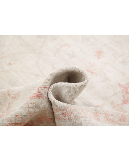 Serenity 13' 2" X 19' 7" Hand Knotted Wool Rug 13' 2" X 19' 7" (401 X 597) / Ivory / Wool