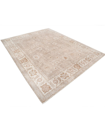 Serenity 7' 10" X 9' 8" Hand Knotted Wool Rug 7' 10" X 9' 8" (239 X 295) / Taupe / Wool