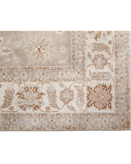 Serenity 7' 10" X 9' 8" Hand Knotted Wool Rug 7' 10" X 9' 8" (239 X 295) / Taupe / Wool