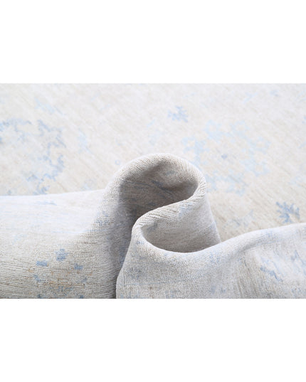 Serenity 8' 1" X 9' 8" Hand Knotted Wool Rug 8' 1" X 9' 8" (246 X 295) / Ivory / Wool