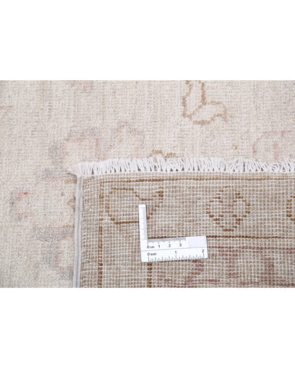 Serenity 7' 10" X 9' 8" Hand Knotted Wool Rug 7' 10" X 9' 8" (239 X 295) / Ivory / Wool