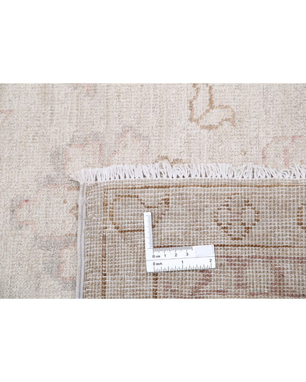 Serenity 7' 10" X 9' 8" Hand Knotted Wool Rug 7' 10" X 9' 8" (239 X 295) / Ivory / Wool