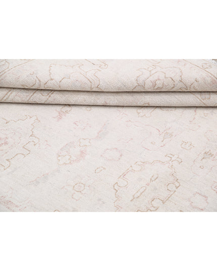 Serenity 7' 10" X 9' 8" Hand Knotted Wool Rug 7' 10" X 9' 8" (239 X 295) / Ivory / Wool