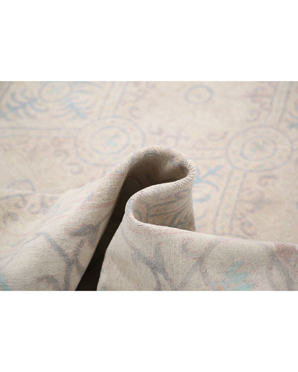 Serenity 7' 10" X 10' 0" Hand Knotted Wool Rug 7' 10" X 10' 0" (239 X 305) / Ivory / Wool