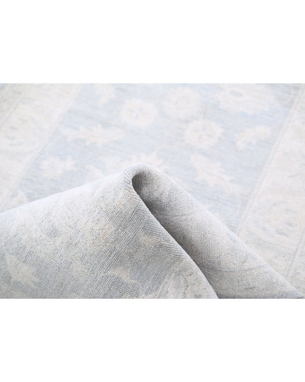 Serenity 2' 8" X 7' 11" Hand Knotted Wool Rug 2' 8" X 7' 11" (81 X 241) / Grey / Wool