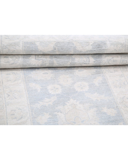 Serenity 2' 8" X 7' 11" Hand Knotted Wool Rug 2' 8" X 7' 11" (81 X 241) / Grey / Wool