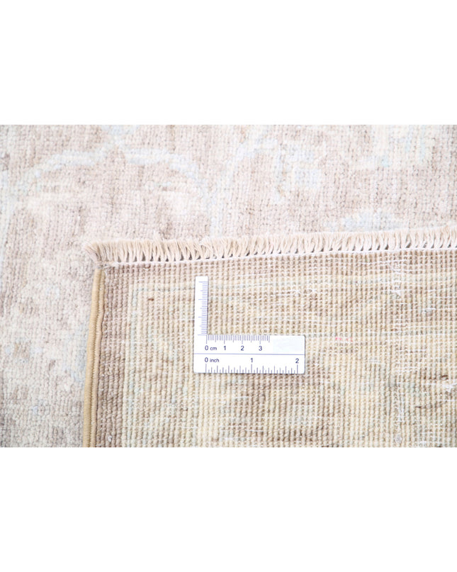 Serenity 2' 8" X 7' 8" Hand Knotted Wool Rug 2' 8" X 7' 8" (81 X 234) / Brown / Wool