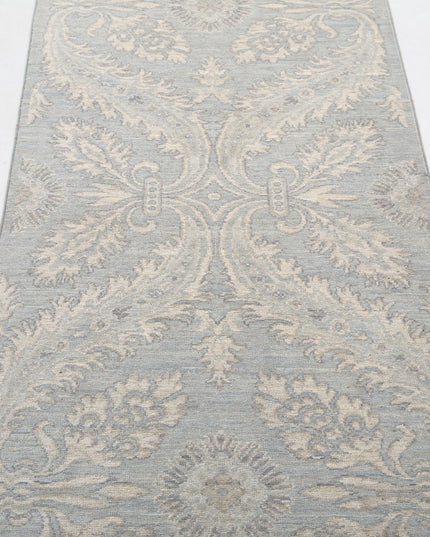 Serenity 2' 7" X 7' 11" Hand Knotted Wool Rug 2' 7" X 7' 11" (79 X 241) / Grey / Wool