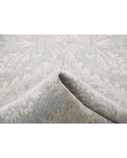 Serenity 2' 7" X 7' 11" Hand Knotted Wool Rug 2' 7" X 7' 11" (79 X 241) / Grey / Wool