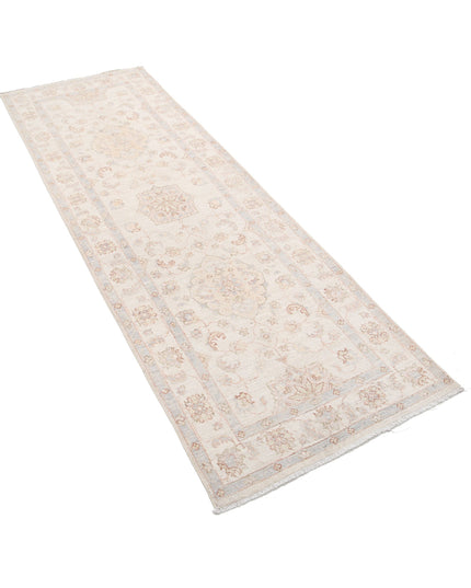 Serenity 2' 7" X 7' 8" Hand Knotted Wool Rug 2' 7" X 7' 8" (79 X 234) / Ivory / Wool