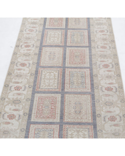 Serenity 2' 7" X 8' 0" Hand Knotted Wool Rug 2' 7" X 8' 0" (79 X 244) / Grey / Wool