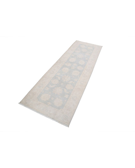 Serenity 2' 7" X 7' 9" Hand Knotted Wool Rug 2' 7" X 7' 9" (79 X 236) / Grey / Wool