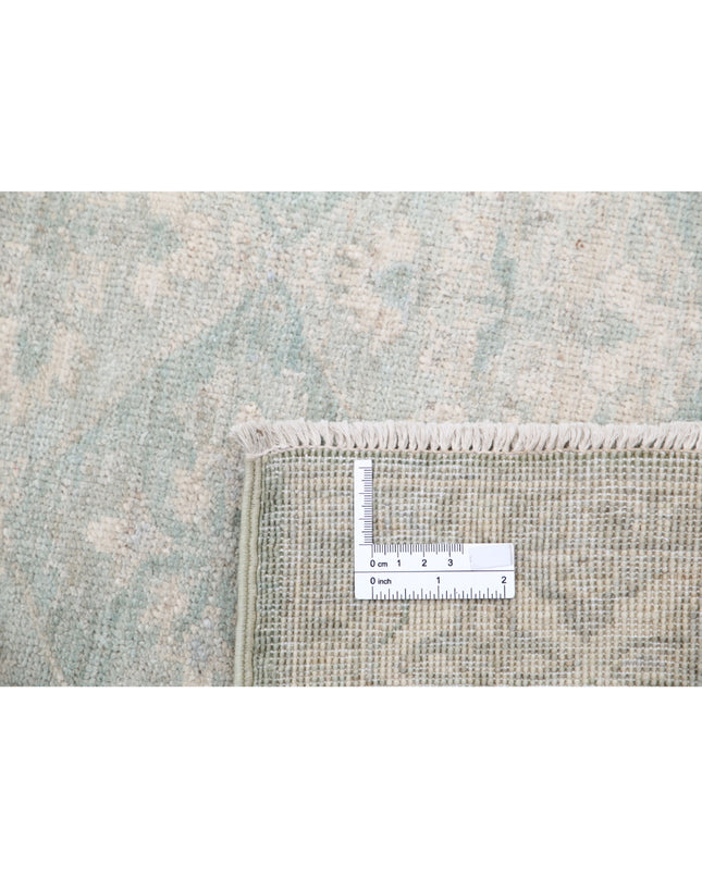 Serenity 2' 7" X 8' 1" Hand Knotted Wool Rug 2' 7" X 8' 1" (79 X 246) / Green / Wool