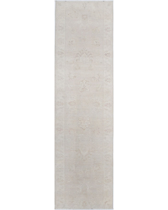 Serenity 2' 8" X 9' 5" Hand Knotted Wool Rug 2' 8" X 9' 5" (81 X 287) / Grey / Wool