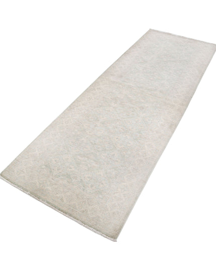 Serenity 2' 8" X 8' 0" Hand Knotted Wool Rug 2' 8" X 8' 0" (81 X 244) / Green / Wool