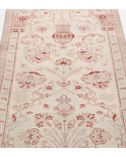 Serenity 2' 7" X 7' 9" Hand Knotted Wool Rug 2' 7" X 7' 9" (79 X 236) / Ivory / Wool