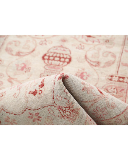 Serenity 2' 7" X 7' 9" Hand Knotted Wool Rug 2' 7" X 7' 9" (79 X 236) / Ivory / Wool