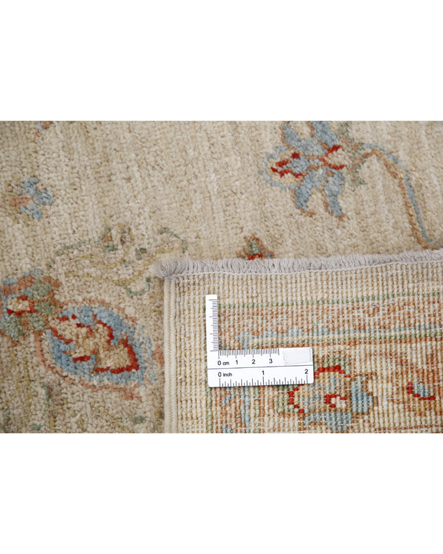 Serenity 2' 8" X 8' 5" Hand Knotted Wool Rug 2' 8" X 8' 5" (81 X 257) / Ivory / Wool