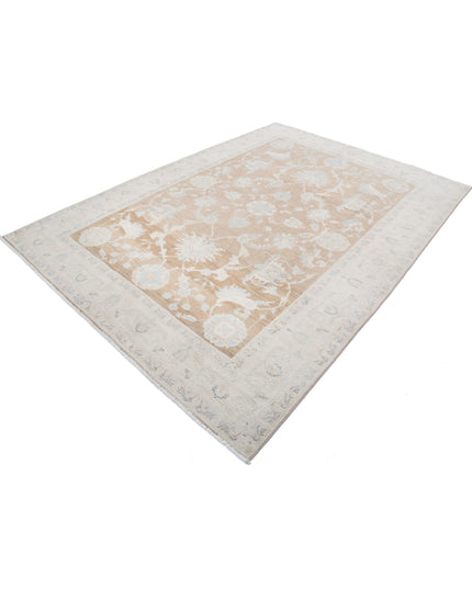 Serenity 6' 5" X 8' 10" Hand Knotted Wool Rug 6' 5" X 8' 10" (196 X 269) / Brown / Wool