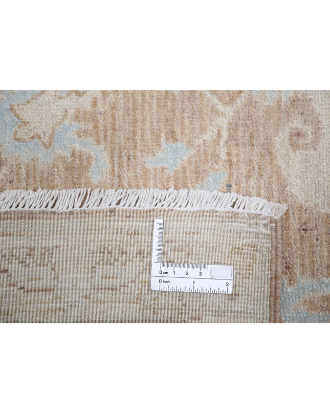 Serenity 6' 5" X 8' 10" Hand Knotted Wool Rug 6' 5" X 8' 10" (196 X 269) / Brown / Wool
