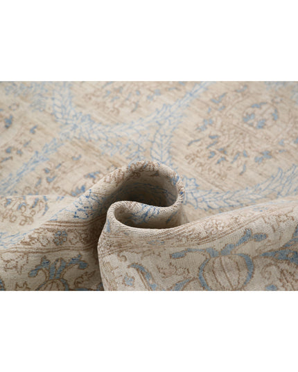 Serenity 7' 7" X 9' 5" Hand Knotted Wool Rug 7' 7" X 9' 5" (231 X 287) / Blue / Wool