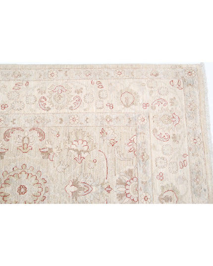 Serenity 5' 11" X 8' 3" Hand Knotted Wool Rug 5' 11" X 8' 3" (180 X 251) / Grey / Wool
