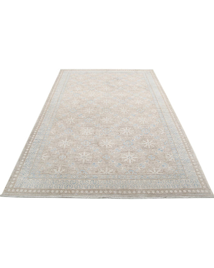 Serenity 5' 7" X 8' 5" Hand Knotted Wool Rug 5' 7" X 8' 5" (170 X 257) / Taupe / Wool