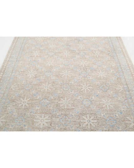 Serenity 5' 7" X 8' 5" Hand Knotted Wool Rug 5' 7" X 8' 5" (170 X 257) / Taupe / Wool
