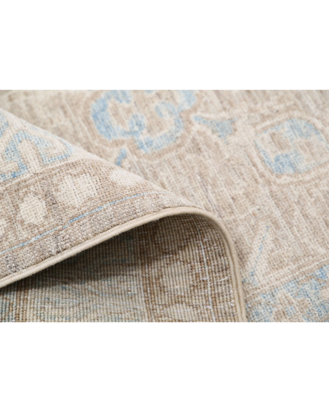 Serenity 5' 7" X 8' 5" Hand Knotted Wool Rug 5' 7" X 8' 5" (170 X 257) / Taupe / Wool