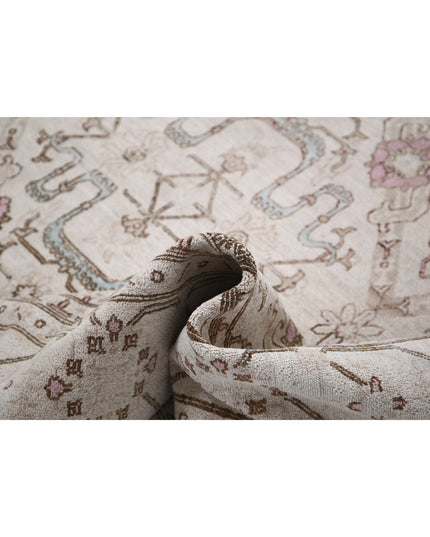 Serenity 8' 0" X 10' 9" Hand Knotted Wool Rug 8' 0" X 10' 9" (244 X 328) / Ivory / Wool