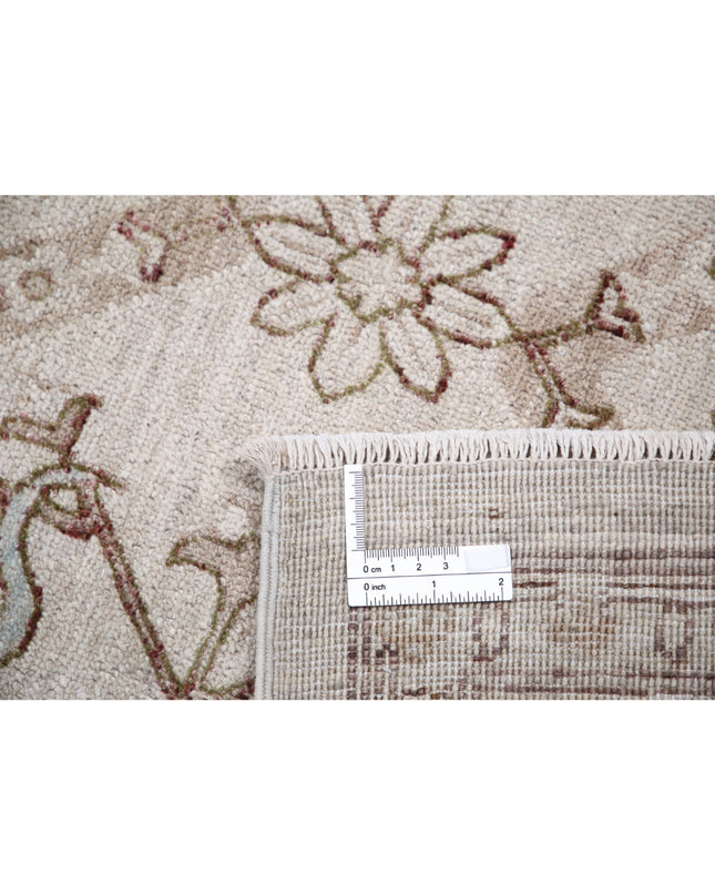Serenity 8' 0" X 10' 9" Hand Knotted Wool Rug 8' 0" X 10' 9" (244 X 328) / Ivory / Wool