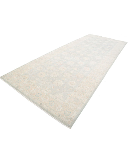 Serenity 6' 5" X 15' 10" Hand Knotted Wool Rug 6' 5" X 15' 10" (196 X 482) / Grey / Wool