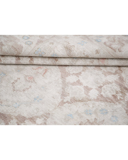 Serenity 8' 0" X 9' 1" Hand Knotted Wool Rug 8' 0" X 9' 1" (244 X 277) / Brown / Wool