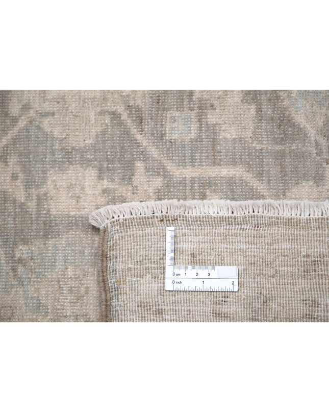 Serenity 7' 9" X 10' 1" Hand Knotted Wool Rug 7' 9" X 10' 1" (236 X 307) / Grey / Wool