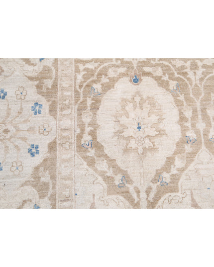 Serenity 8' 10" X 11' 7" Hand Knotted Wool Rug 8' 10" X 11' 7" (269 X 353) / Brown / Wool