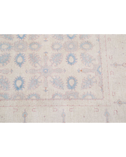 Serenity 8' 0" X 9' 7" Hand Knotted Wool Rug 8' 0" X 9' 7" (244 X 292) / Ivory / Wool