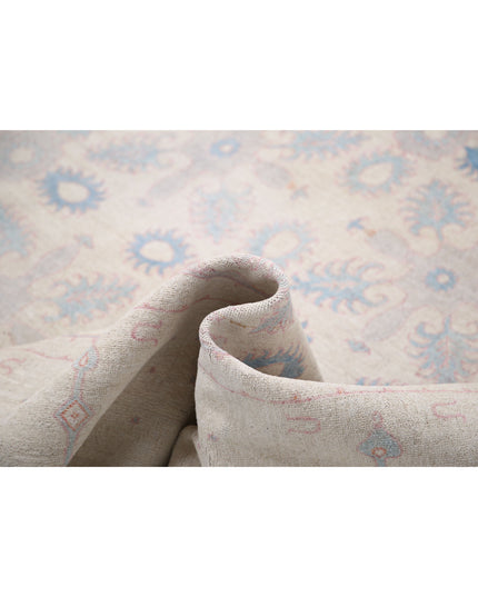 Serenity 8' 0" X 9' 7" Hand Knotted Wool Rug 8' 0" X 9' 7" (244 X 292) / Ivory / Wool