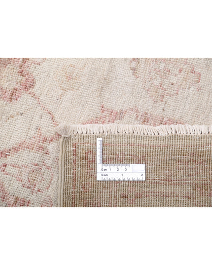 Serenity 8' 6" X 17' 5" Hand Knotted Wool Rug 8' 6" X 17' 5" (259 X 531) / Ivory / Wool