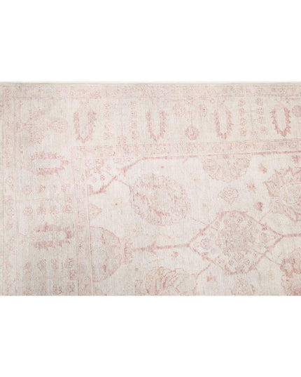 Serenity 8' 6" X 17' 5" Hand Knotted Wool Rug 8' 6" X 17' 5" (259 X 531) / Ivory / Wool