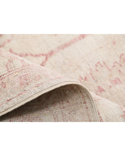 Serenity 8' 6" X 17' 5" Hand Knotted Wool Rug 8' 6" X 17' 5" (259 X 531) / Ivory / Wool