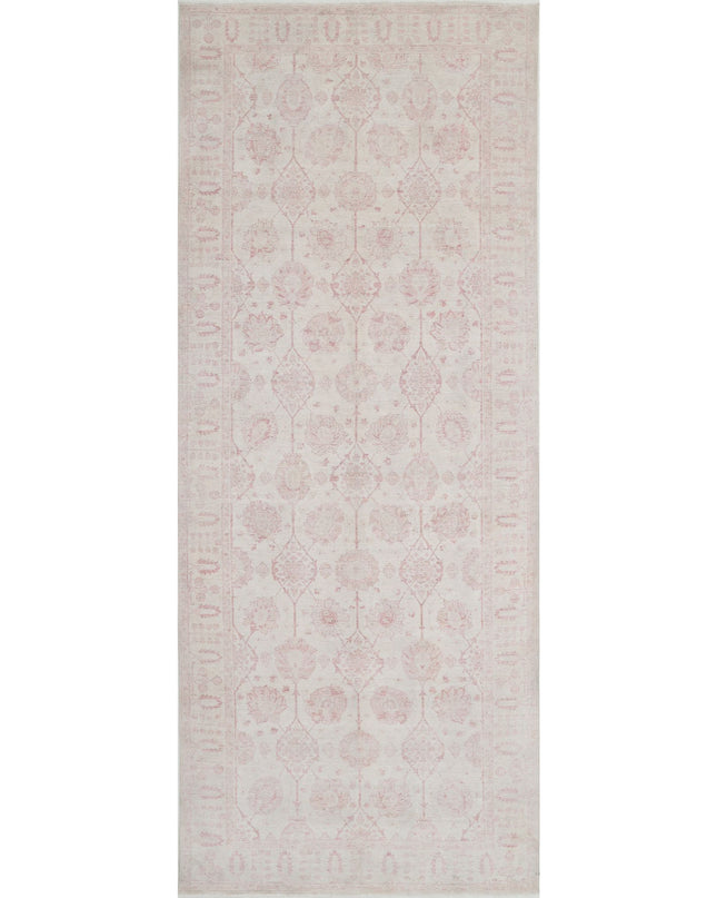 Serenity 8' 6" X 17' 5" Hand Knotted Wool Rug 8' 6" X 17' 5" (259 X 531) / Ivory / Wool