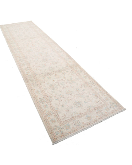 Serenity 3' 5" X 12' 8" Hand Knotted Wool Rug 3' 5" X 12' 8" (104 X 386) / Ivory / Wool