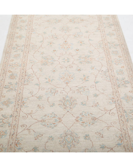 Serenity 3' 5" X 12' 8" Hand Knotted Wool Rug 3' 5" X 12' 8" (104 X 386) / Ivory / Wool