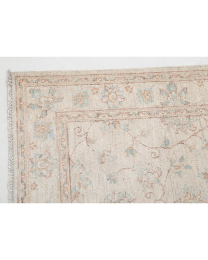 Serenity 3' 5" X 12' 8" Hand Knotted Wool Rug 3' 5" X 12' 8" (104 X 386) / Ivory / Wool