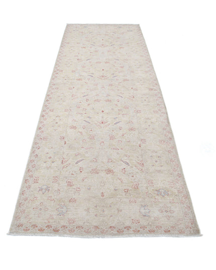 Serenity 3' 5" X 10' 6" Hand Knotted Wool Rug 3' 5" X 10' 6" (104 X 320) / Ivory / Wool