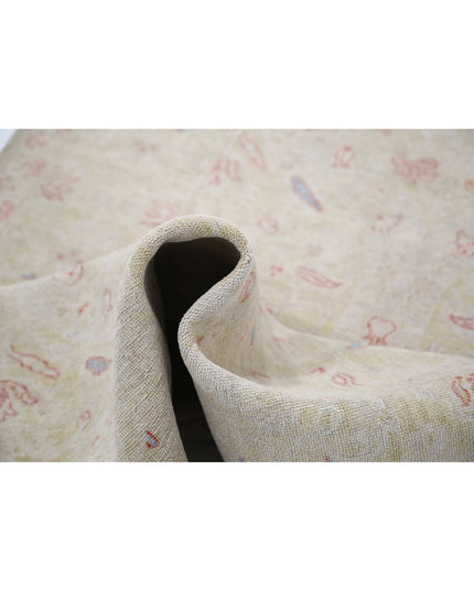 Serenity 3' 5" X 10' 6" Hand Knotted Wool Rug 3' 5" X 10' 6" (104 X 320) / Ivory / Wool